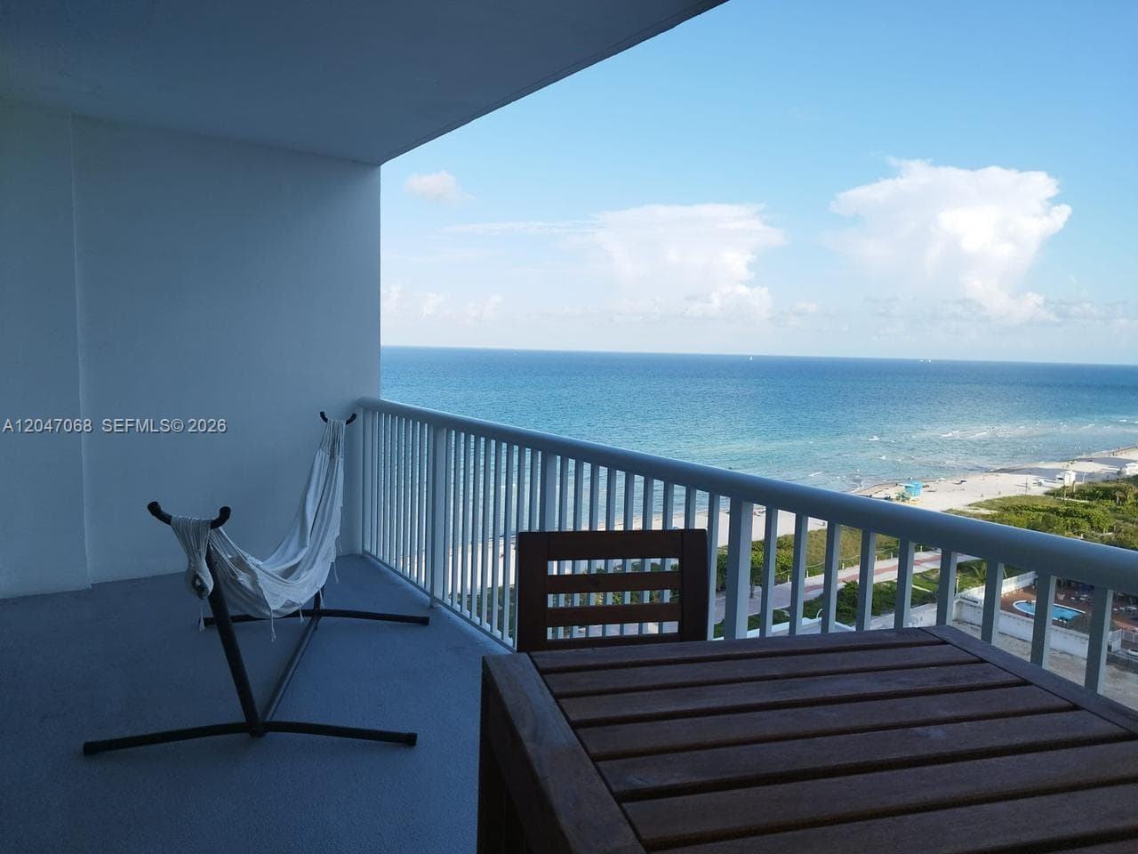 THE CARRIAGE HOUSE CONDO · #1110 in Miami Beach - Photo 32