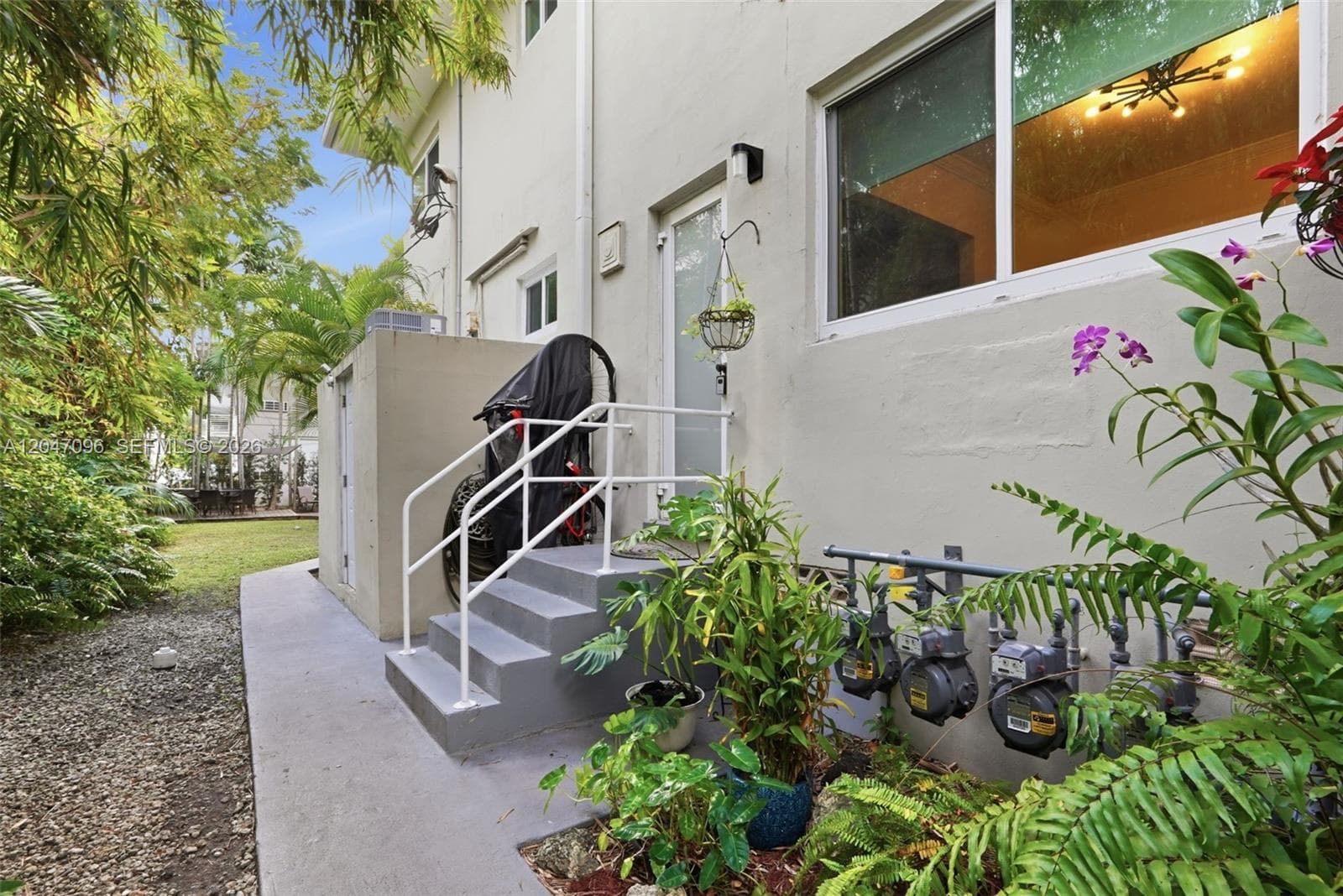COVENANT MANOR CONDO · #2 in Bay Harbor Islands - Photo 4