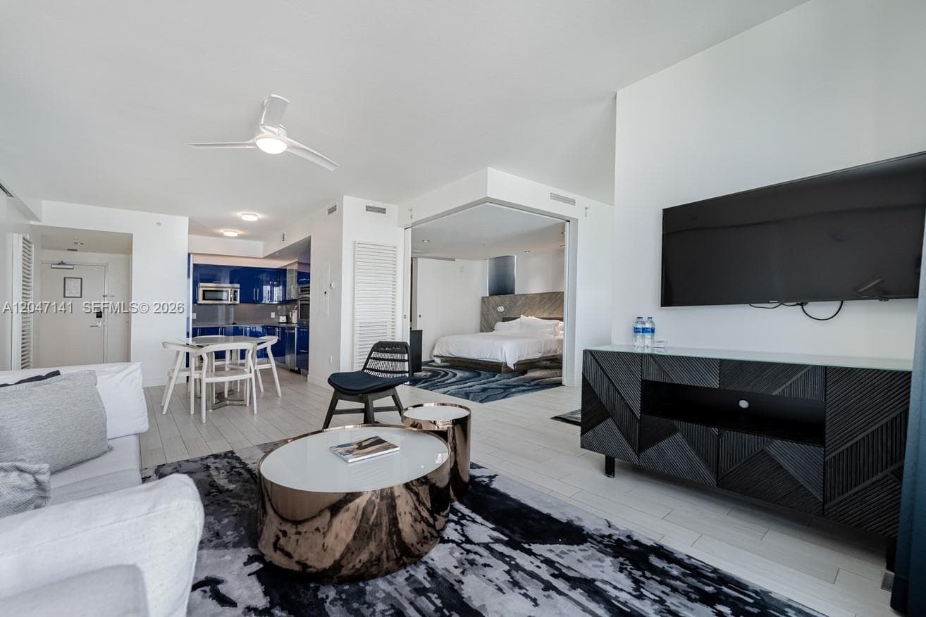 W Fort Lauderdale Residen · #803 in Fort Lauderdale - Photo 9