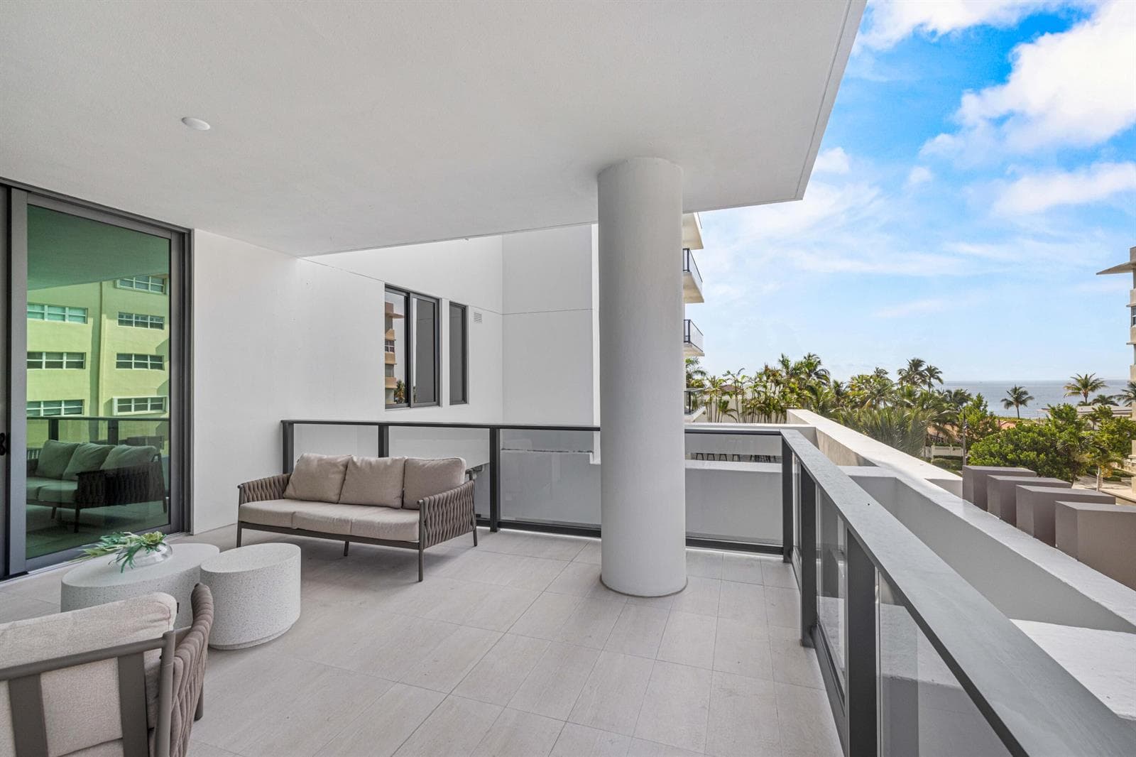 Large Terrace w/ Ocean View