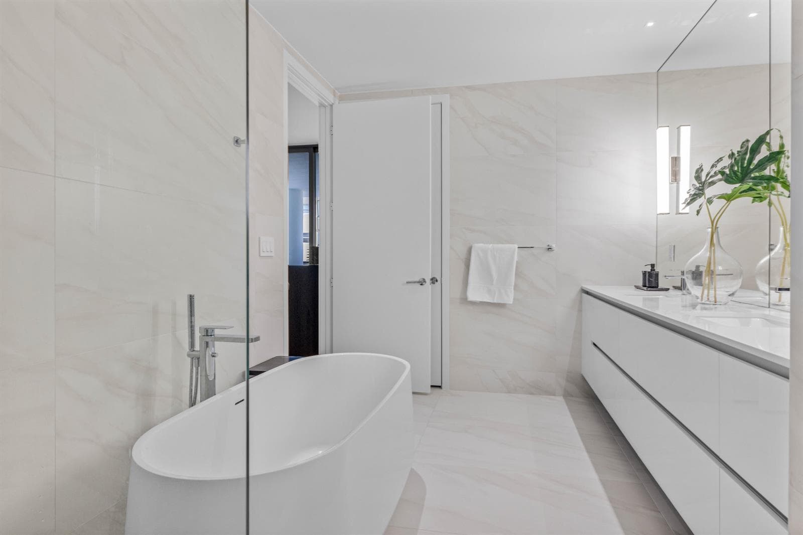 Large Vanity