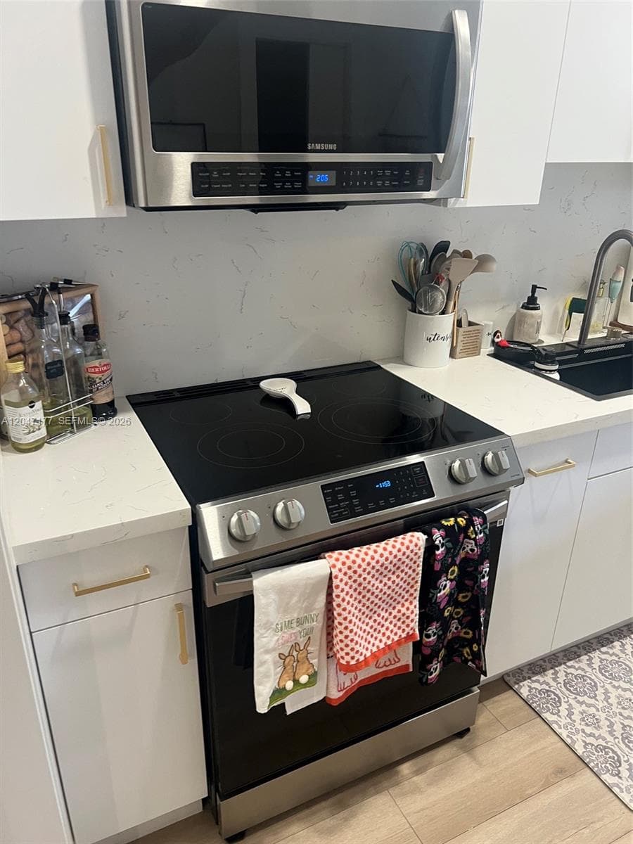 13338 SW 59th Ter photo 4