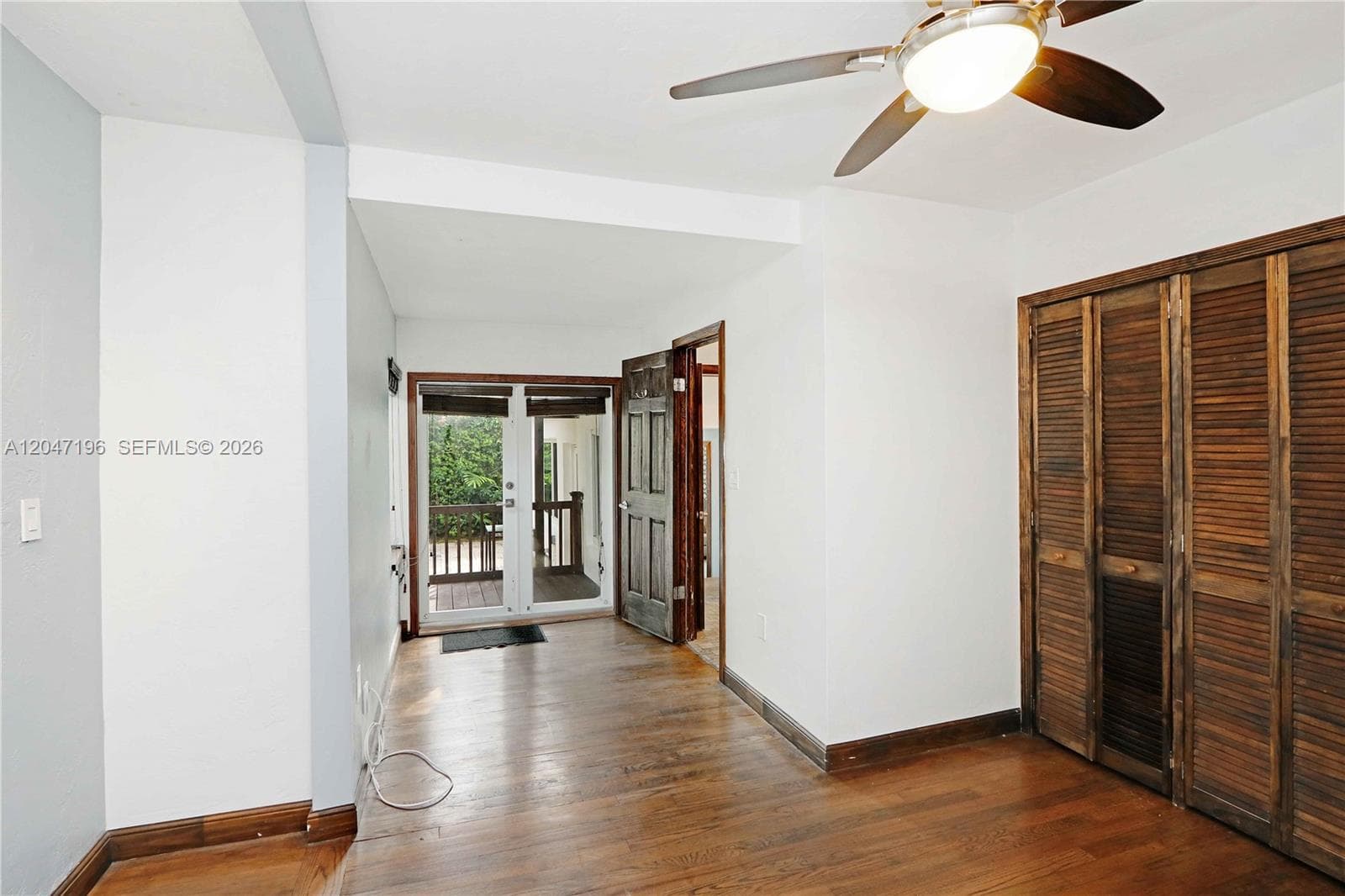 221 Camilo Ave photo 10