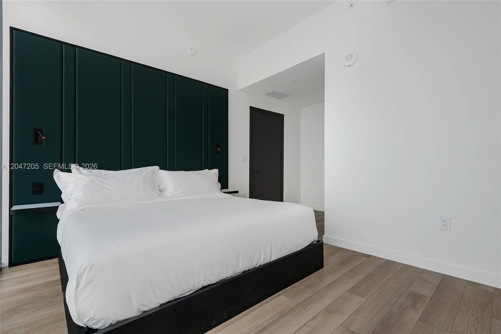 E11EVEN Hotel & Residences · #4901 in Miami - Photo 16