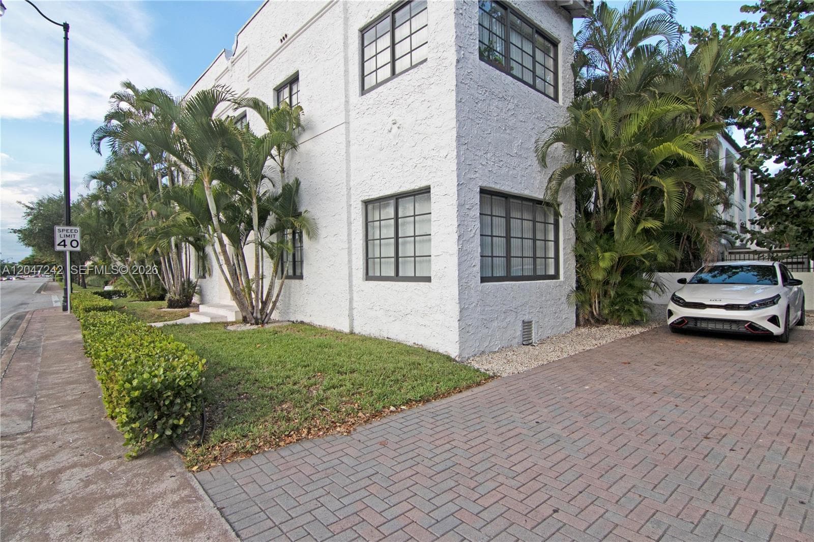 CORAL GABLES SEC K · #2 in Coral Gables - Photo 15