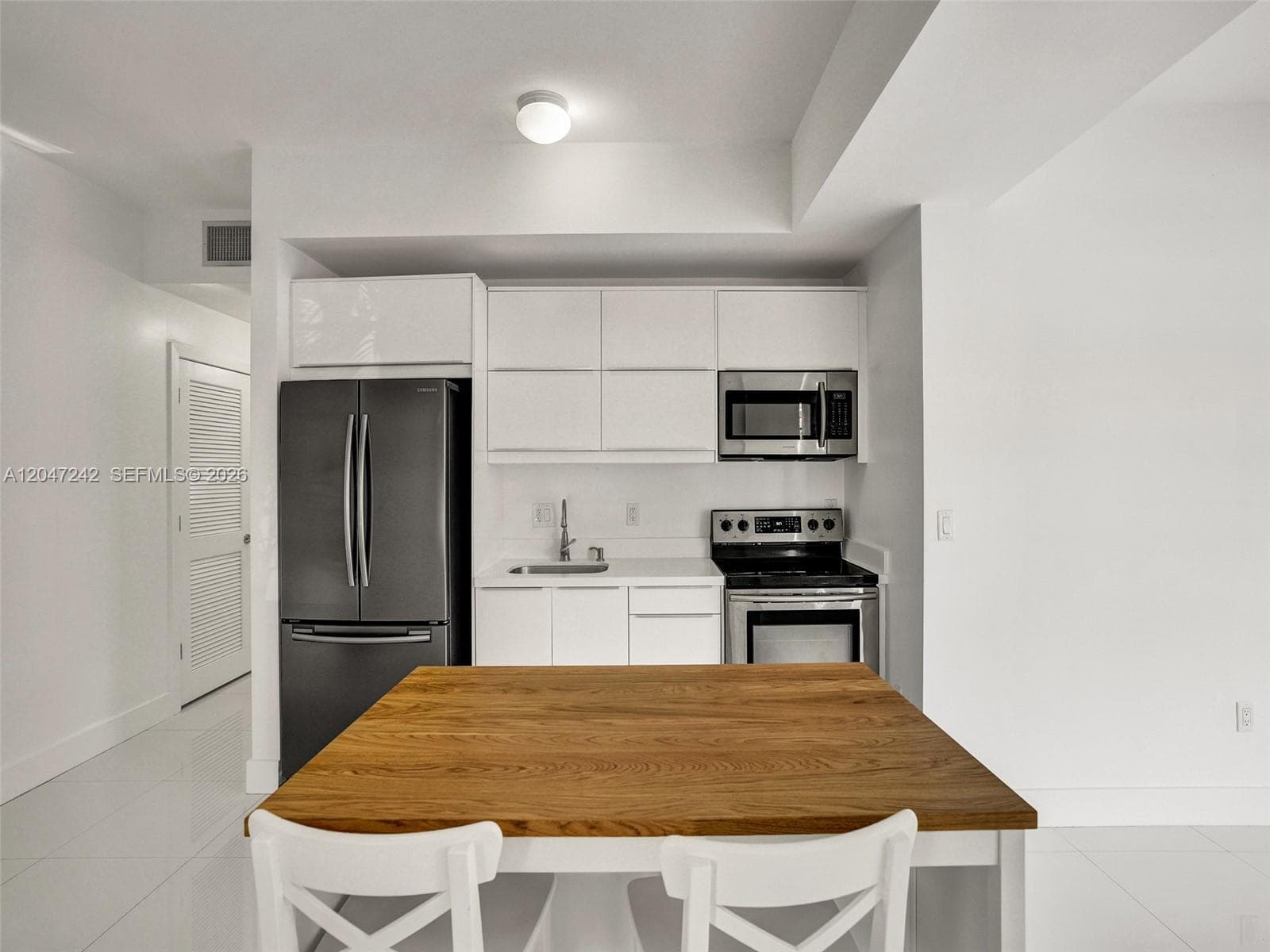 CORAL GABLES SEC K · #2 in Coral Gables - Photo 8