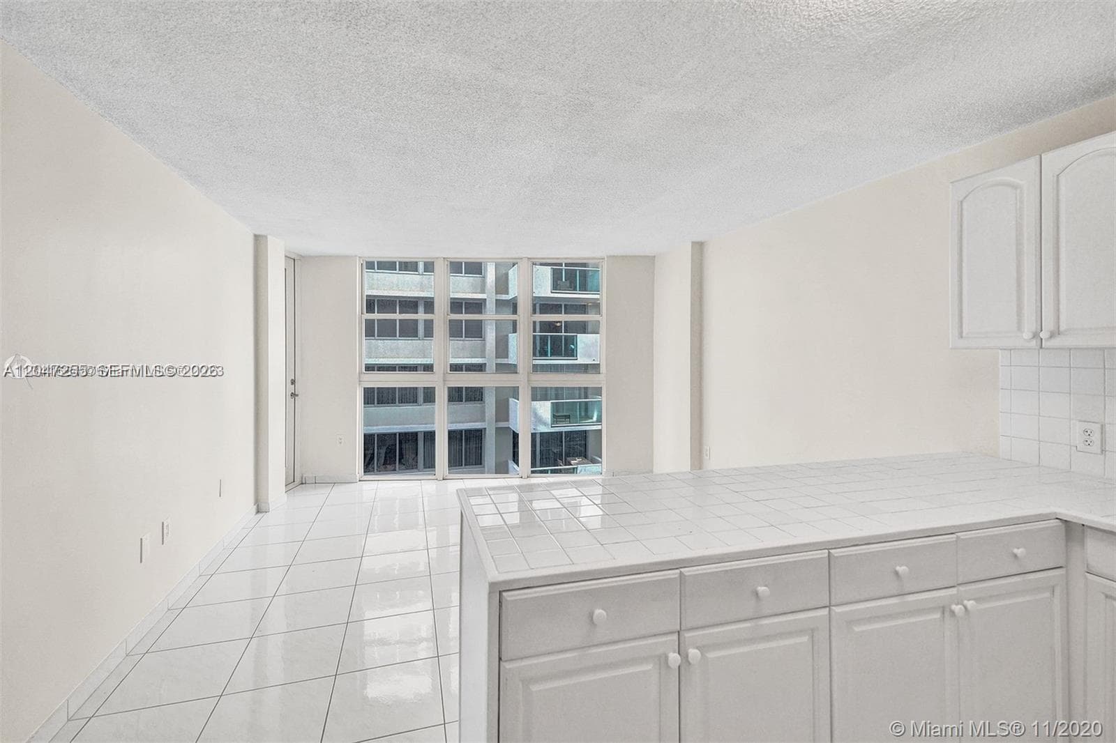 Bayview Terrace Condo · #613 in Miami Beach - Photo 8