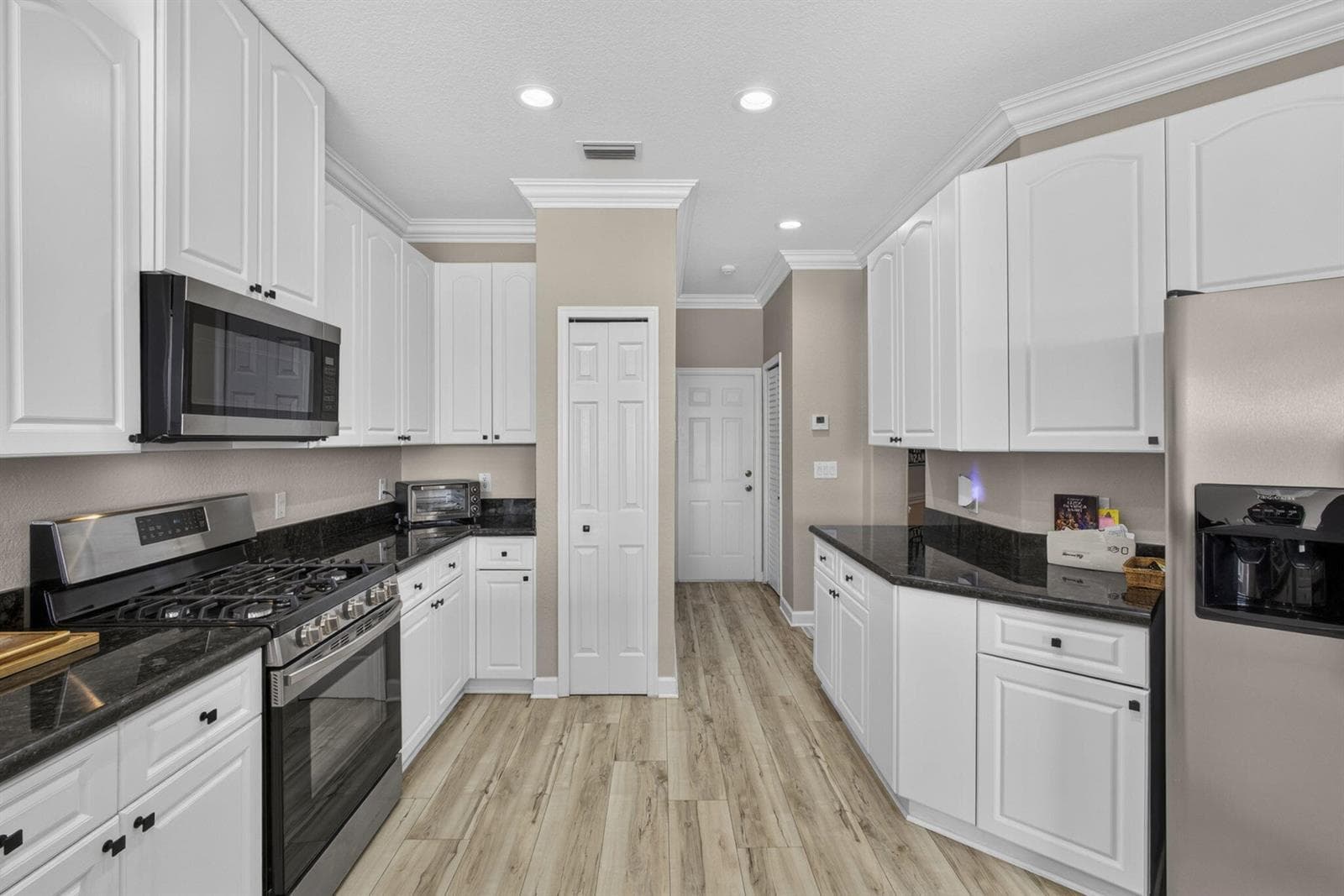 22-web-or-mls-BS1A1234