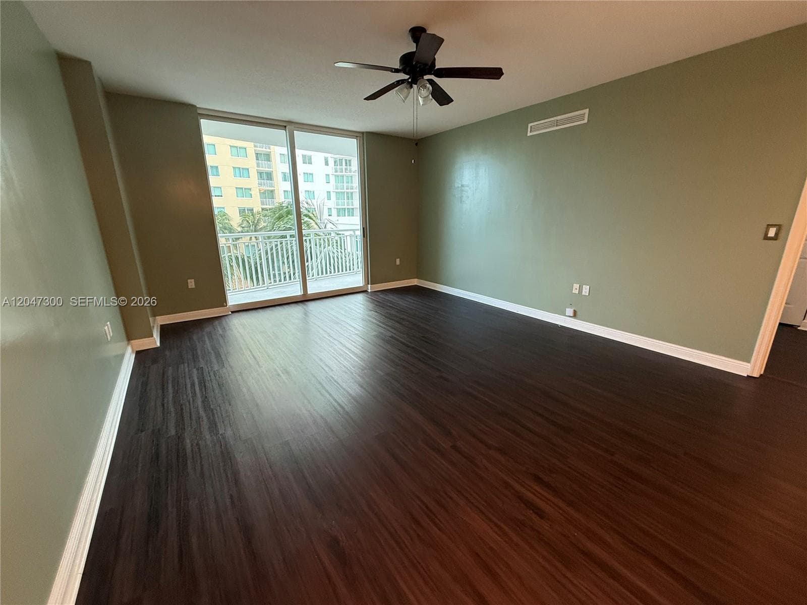 DUO CONDOMINIUM WEST · #304W in Hallandale Beach - Photo 5