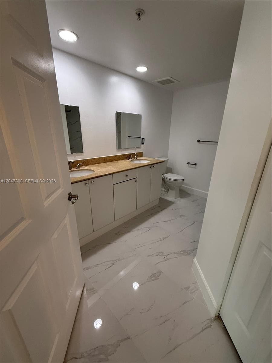 DUO CONDOMINIUM WEST · #304W in Hallandale Beach - Photo 15