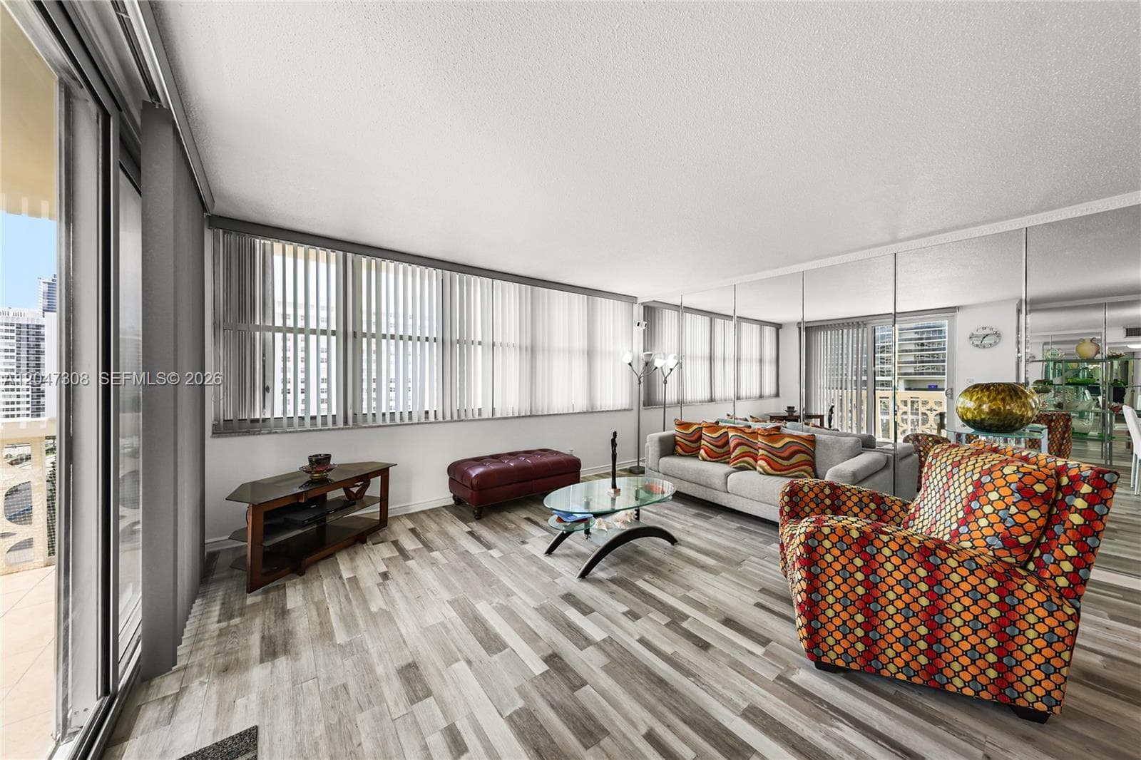 IMPERIAL TOWERS CONDO · #914 in Hallandale Beach - Photo 7