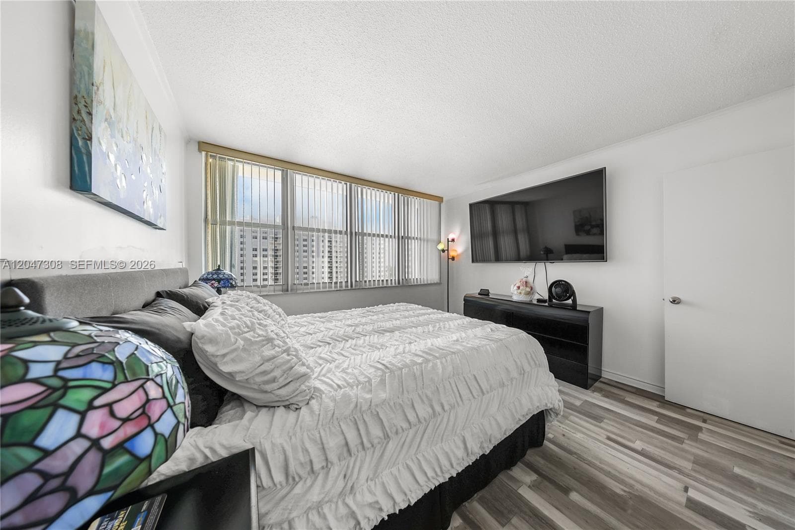 IMPERIAL TOWERS CONDO · #914 in Hallandale Beach - Photo 10