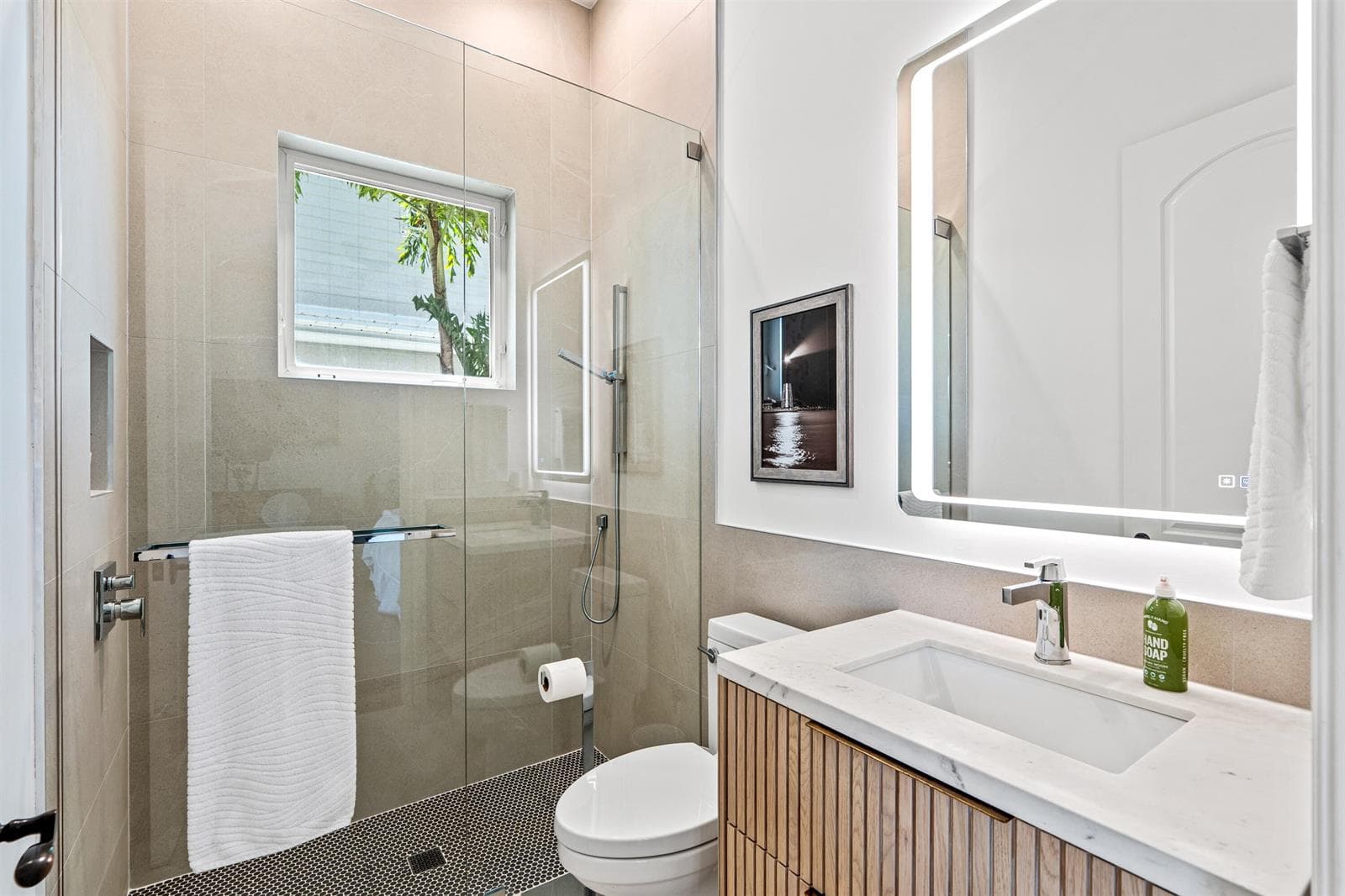 BATHROOM_1