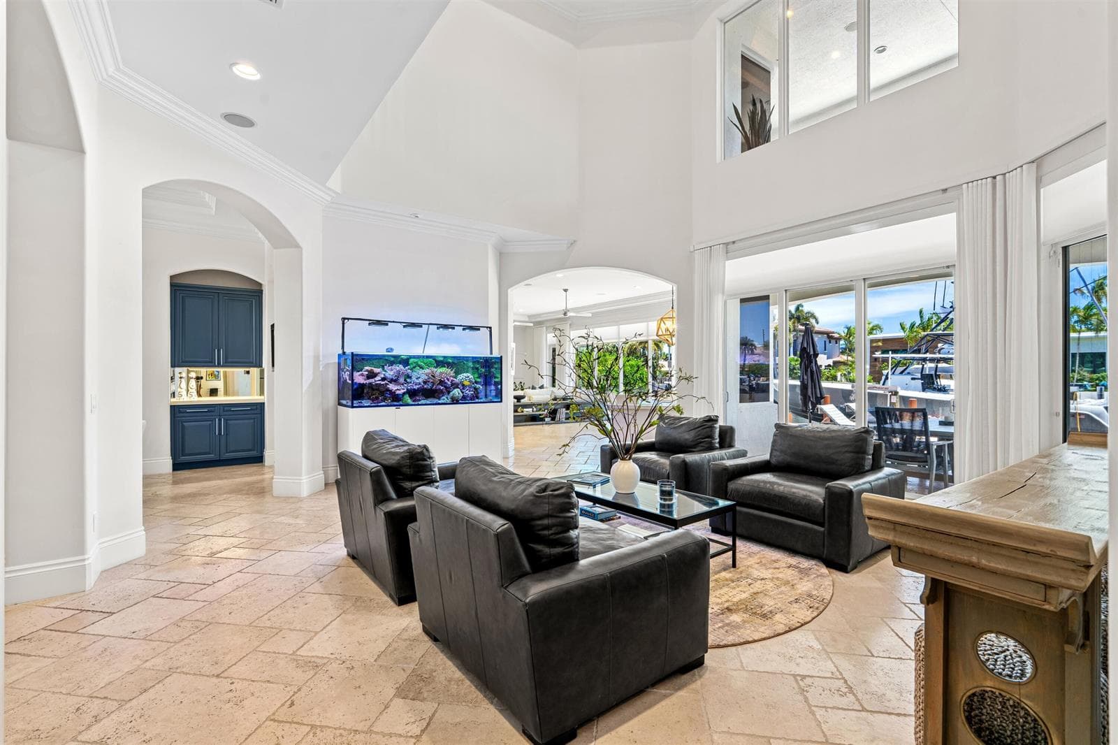 LIVING_ROOM_ANGLE_LEFT