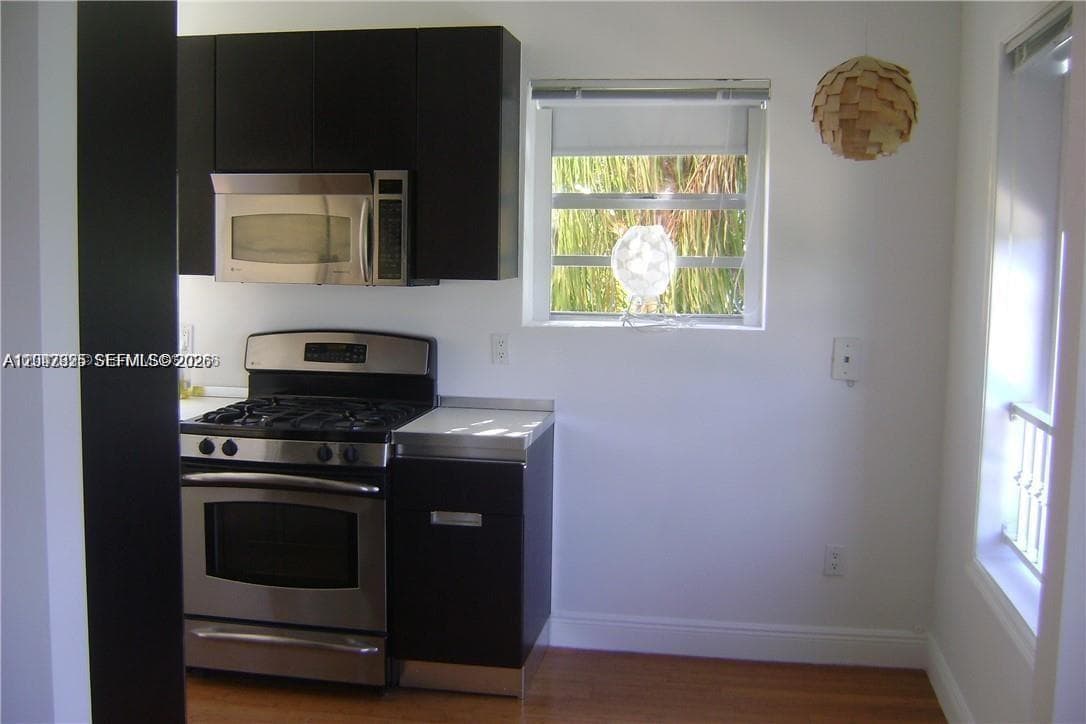 PINE TREE PLACE CONDO · #201 in Miami Beach - Photo 8