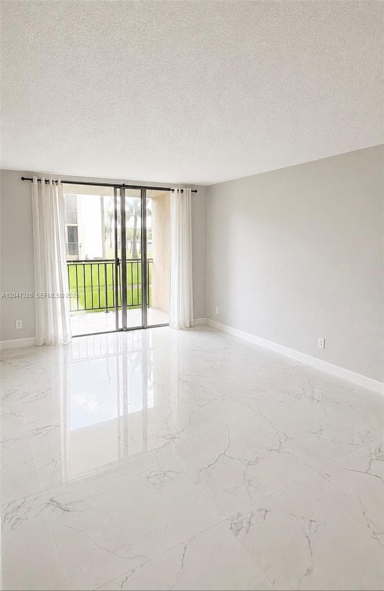 Desoto Condominium · #107 in Hallandale Beach - Photo 11