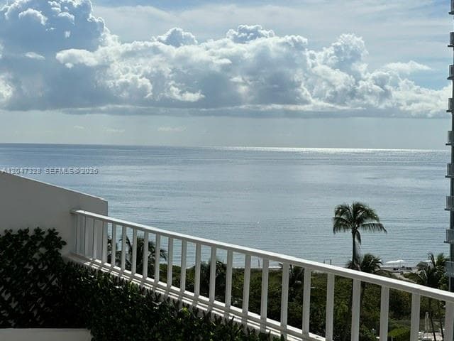Commodore Club South · #903 in Key Biscayne - Photo 7