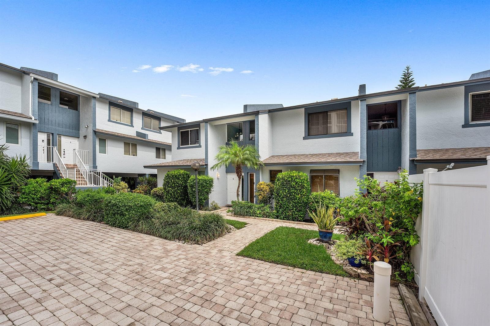 003-3409Southeast8thStreet-PompanoBeach-