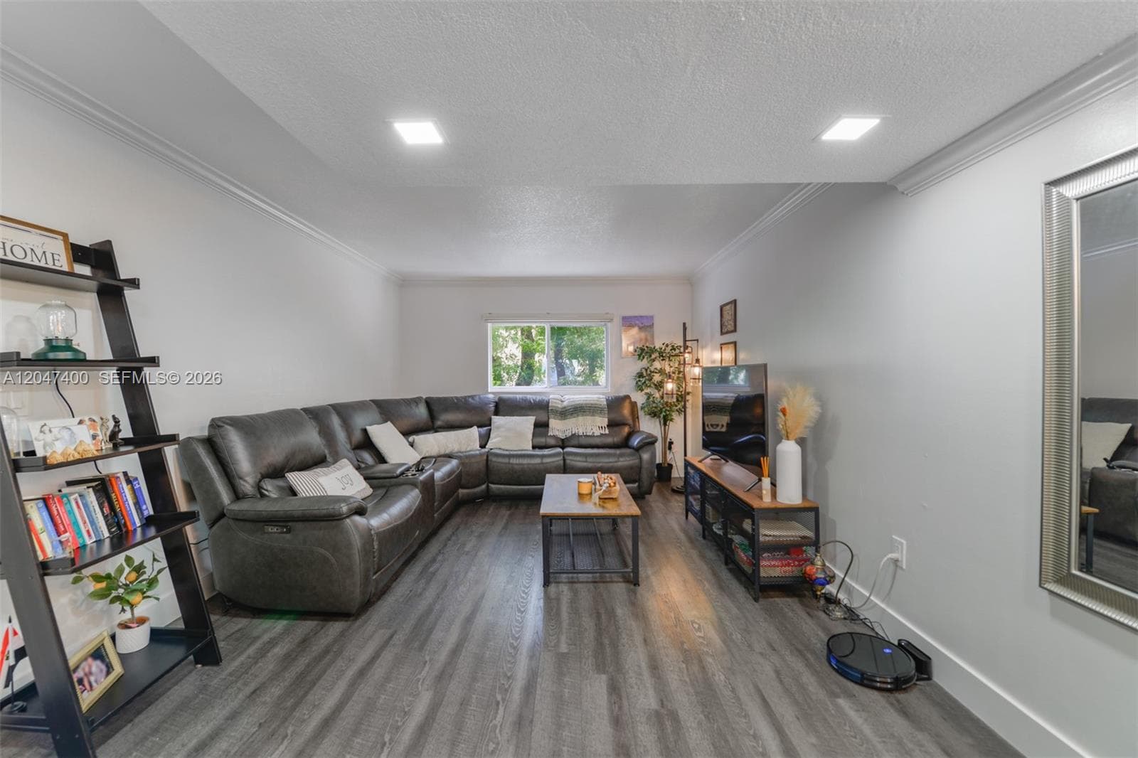 WATERVIEW CONDO · #1-205 in Miami - Photo 5