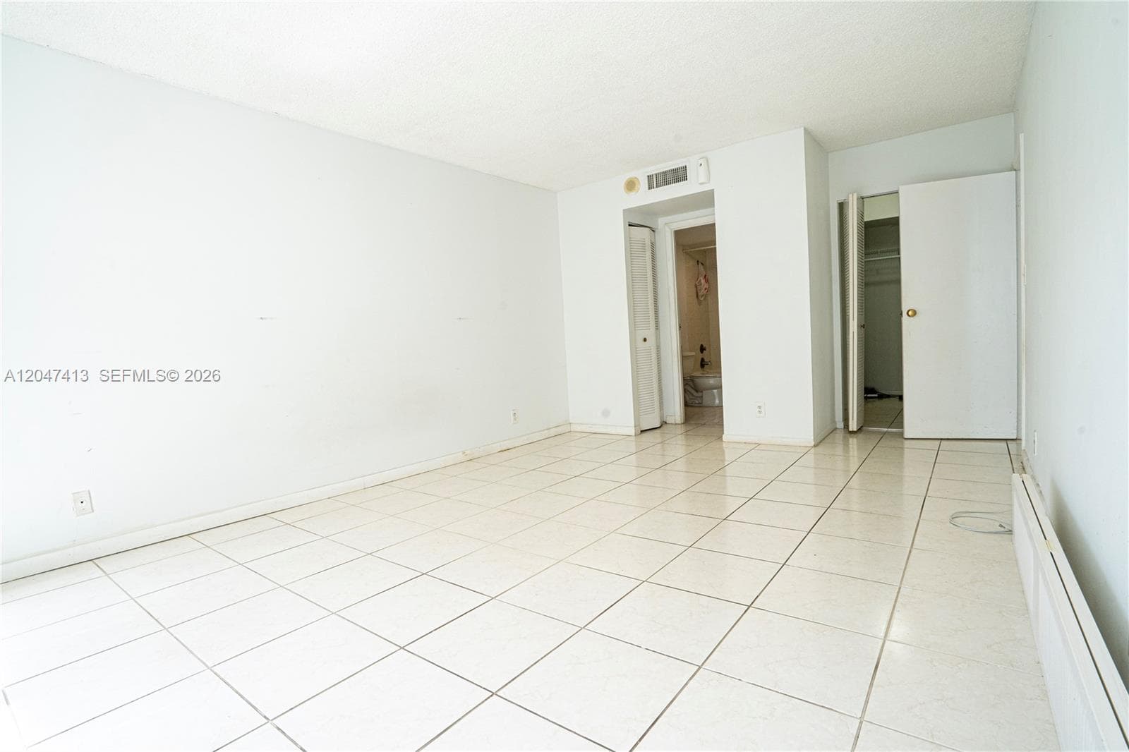 OLYMPUS CONDO · #316 in Hallandale Beach - Photo 13