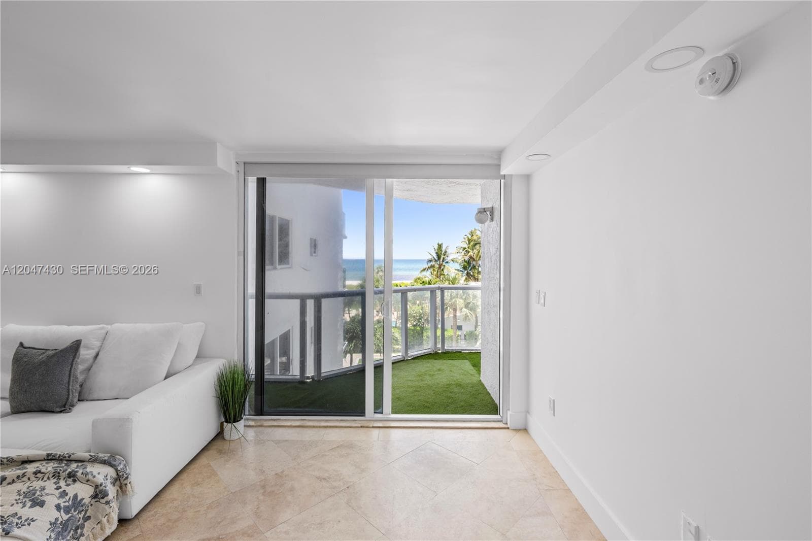 THE ROYAL CLUB CONDO · #406 in Miami Beach - Photo 6