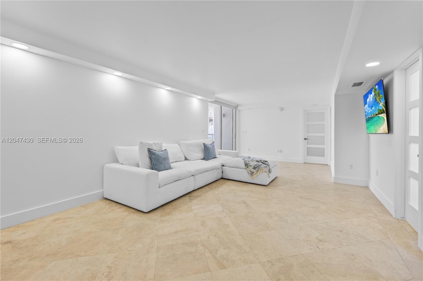THE ROYAL CLUB CONDO · #406 in Miami Beach - Photo 7