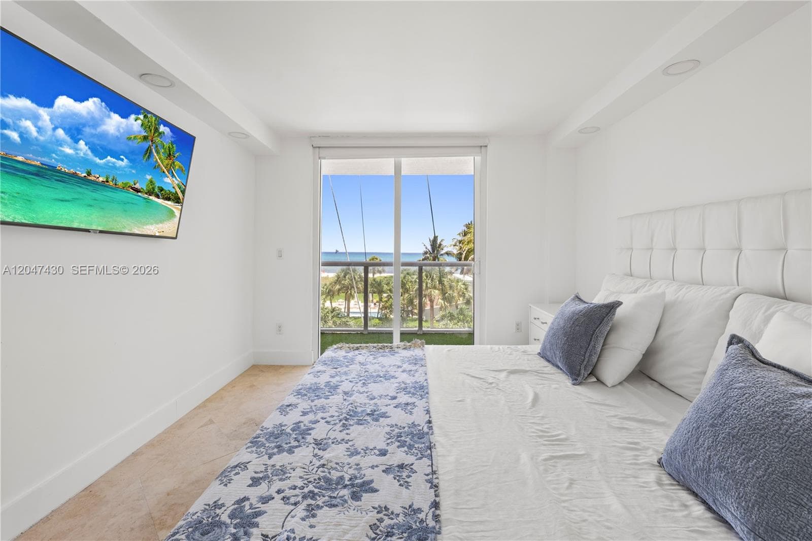 THE ROYAL CLUB CONDO · #406 in Miami Beach - Photo 3