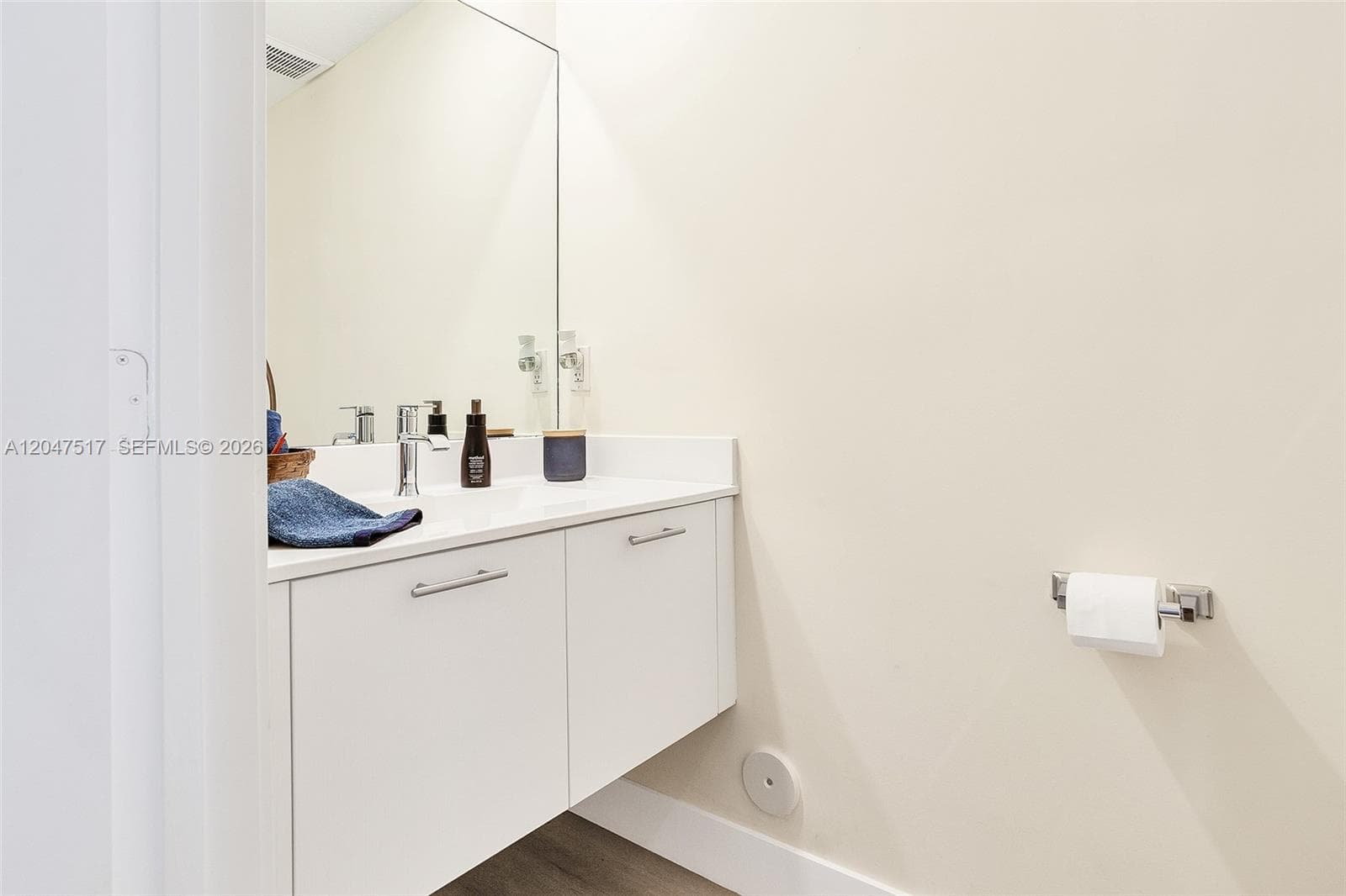 APEX AT PARK CENTRAL COND · #2 in Doral - Photo 36