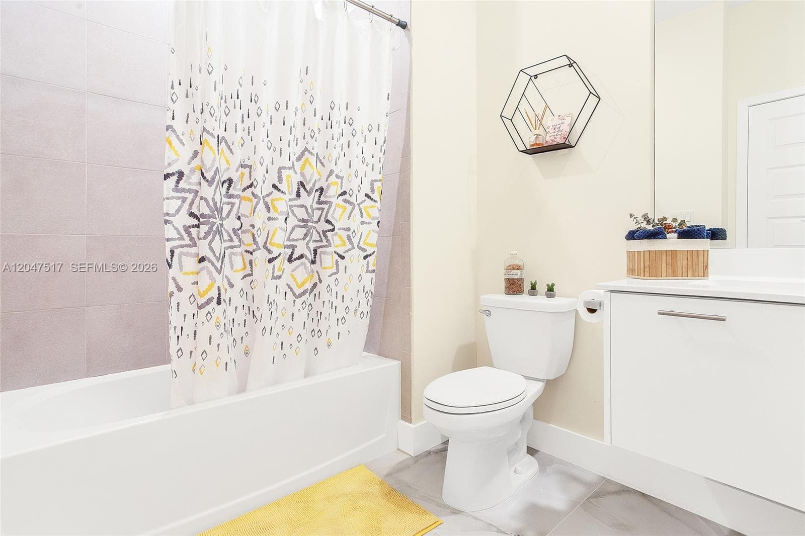 APEX AT PARK CENTRAL COND · #2 in Doral - Photo 34
