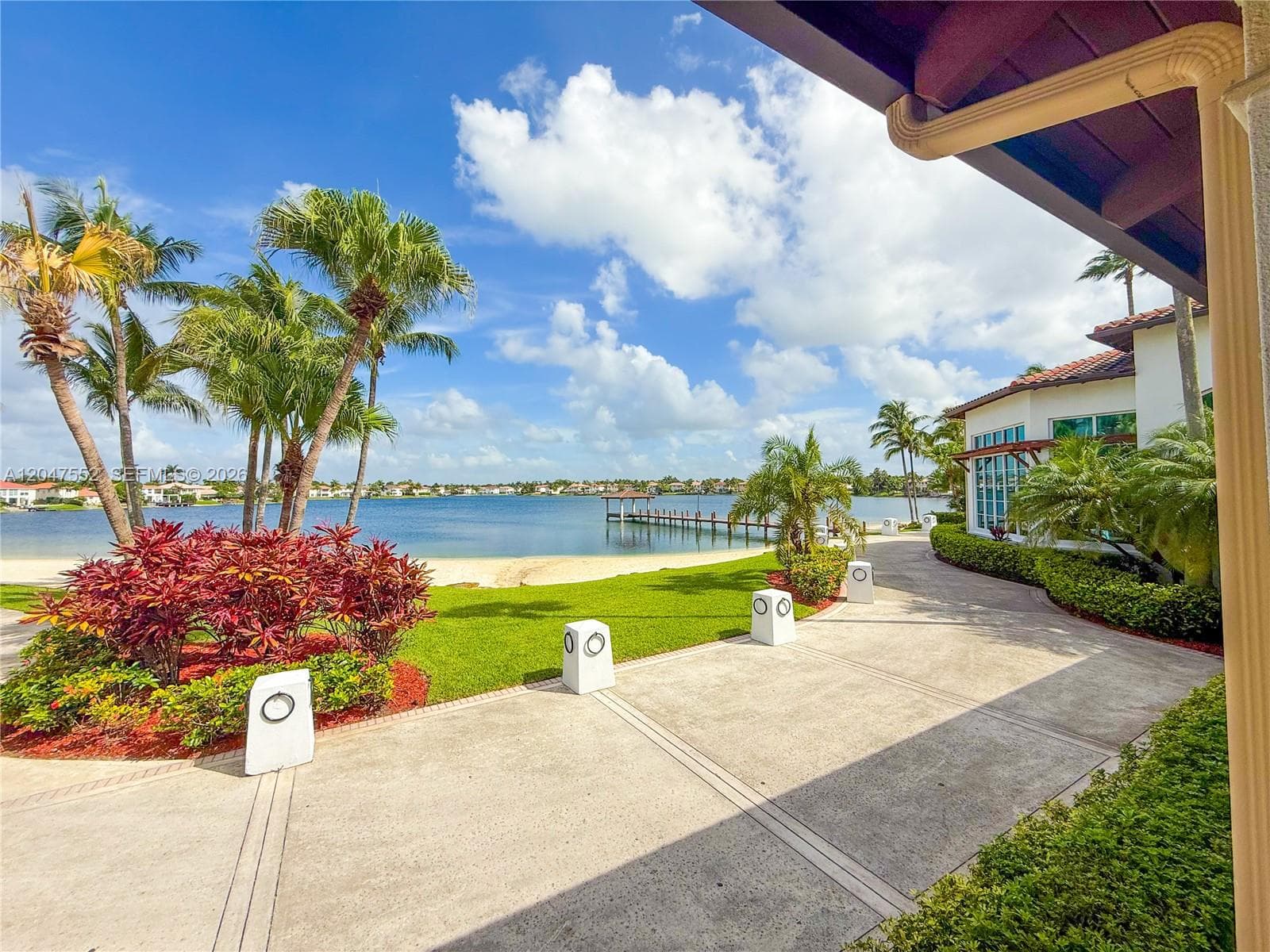 CAPTIVA · #205 in Doral - Photo 23
