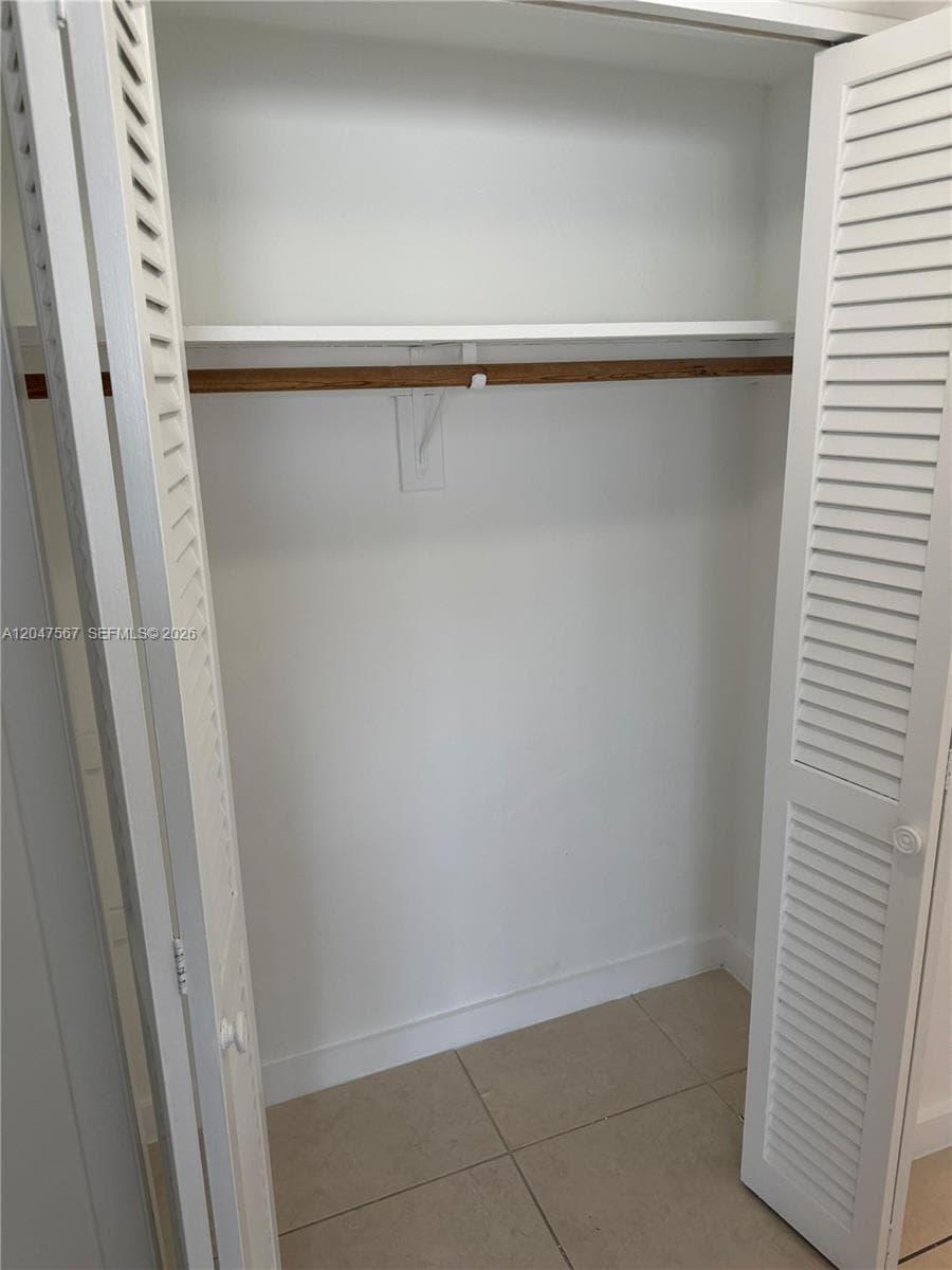 CLAREMONT PLACE CONDO · #305 in North Miami - Photo 9