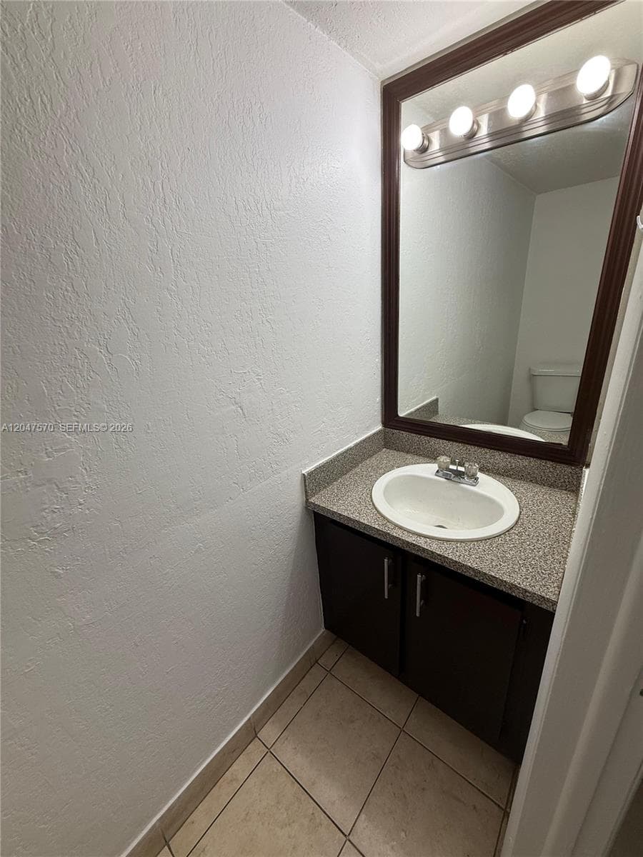 Villa Catalina Condo · #406 in Hialeah - Photo 7