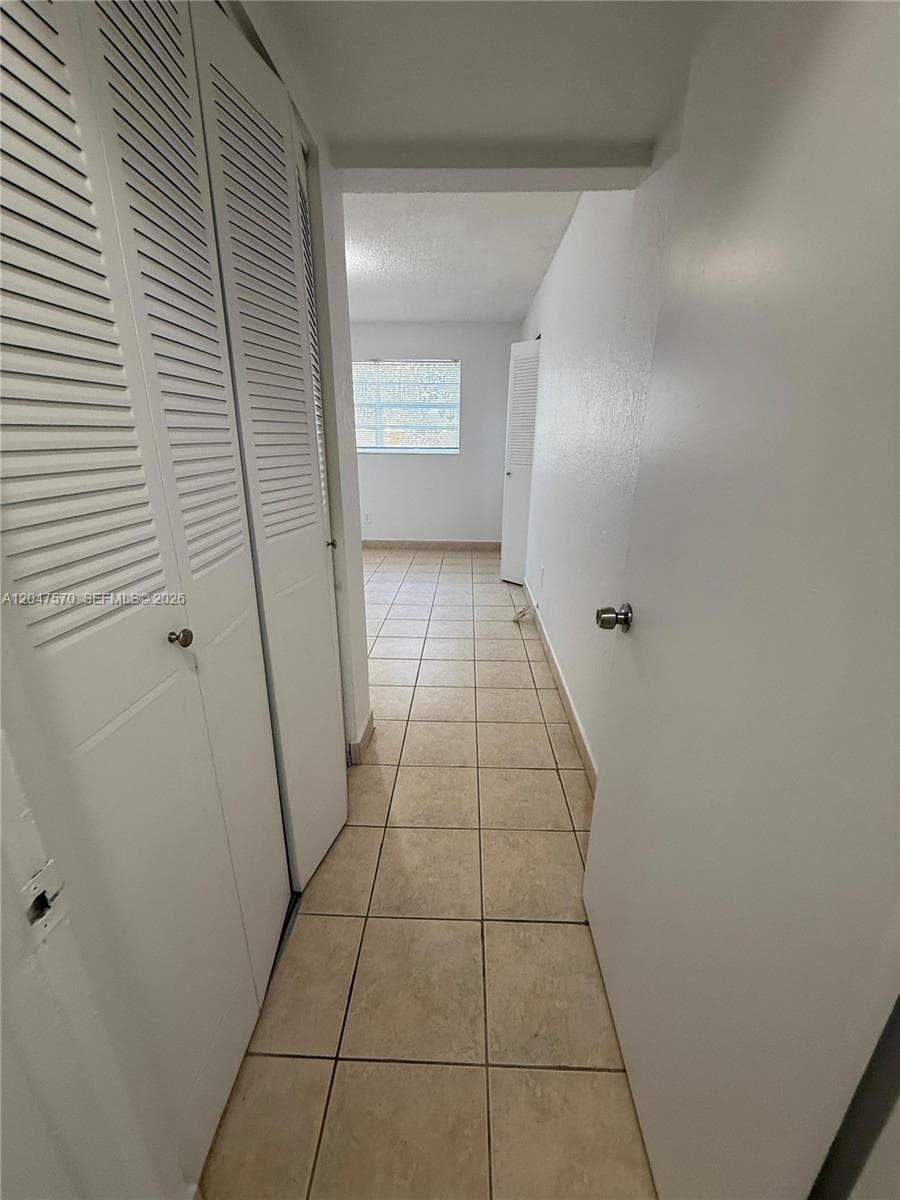 Villa Catalina Condo · #406 in Hialeah - Photo 28
