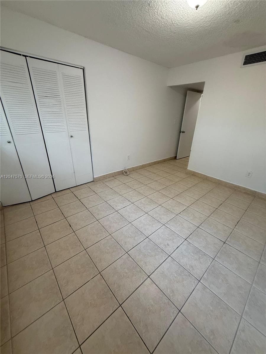 Villa Catalina Condo · #406 in Hialeah - Photo 21