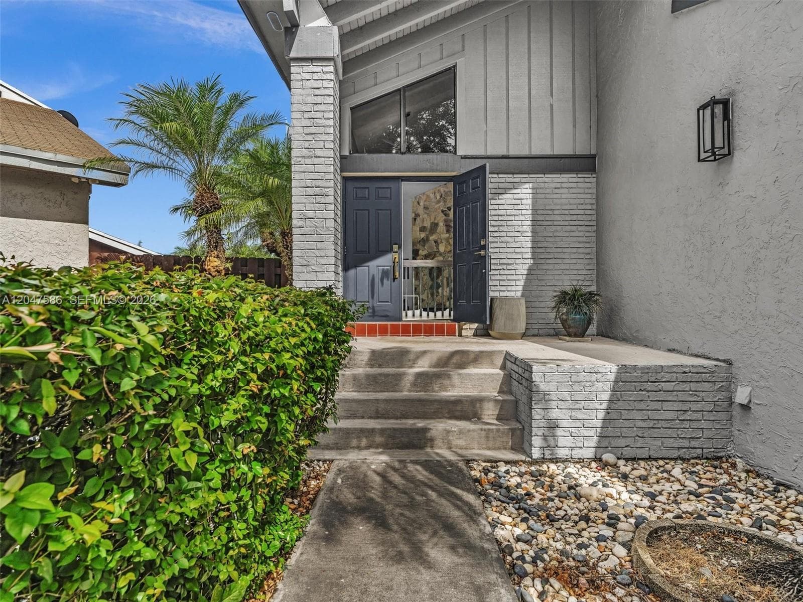 4224 SW 148th Pl photo 3