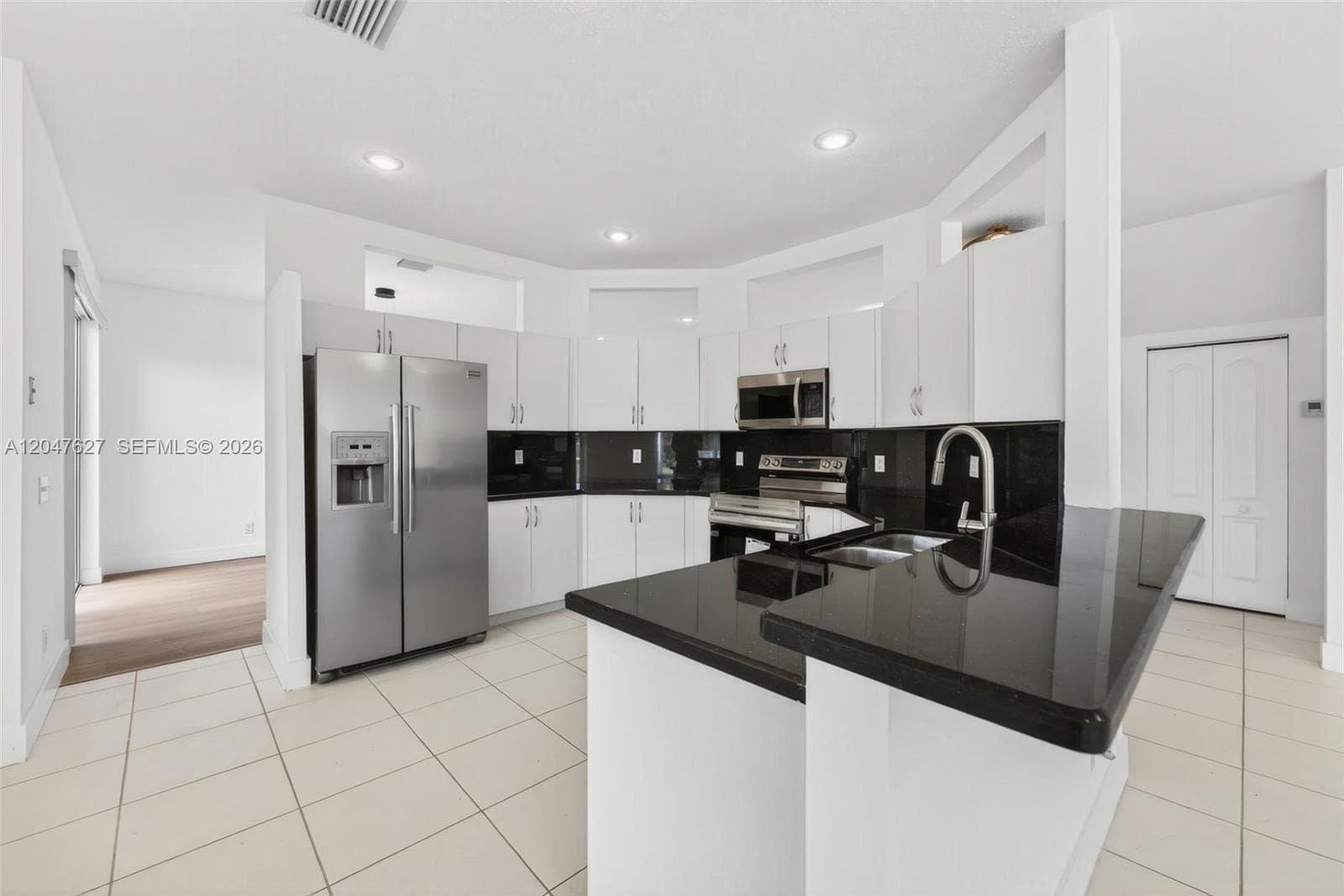 9535 Fox Trot Ln photo 12