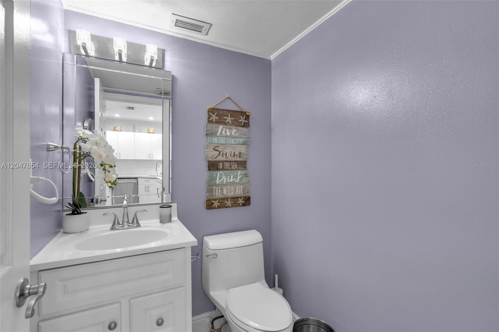 SEA AIR TOWERS CONDO · #PH03 in Hollywood - Photo 26
