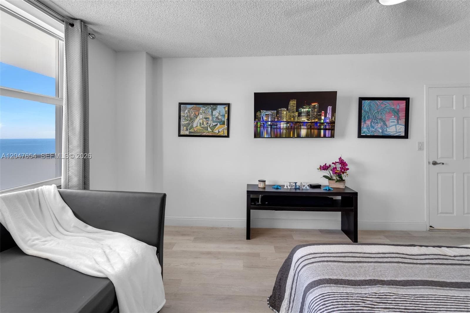 SEA AIR TOWERS CONDO · #PH03 in Hollywood - Photo 18