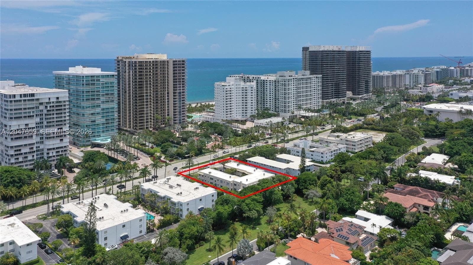 BEACH CLUB APTS CONDO · #10 in Bal Harbour - Photo 32