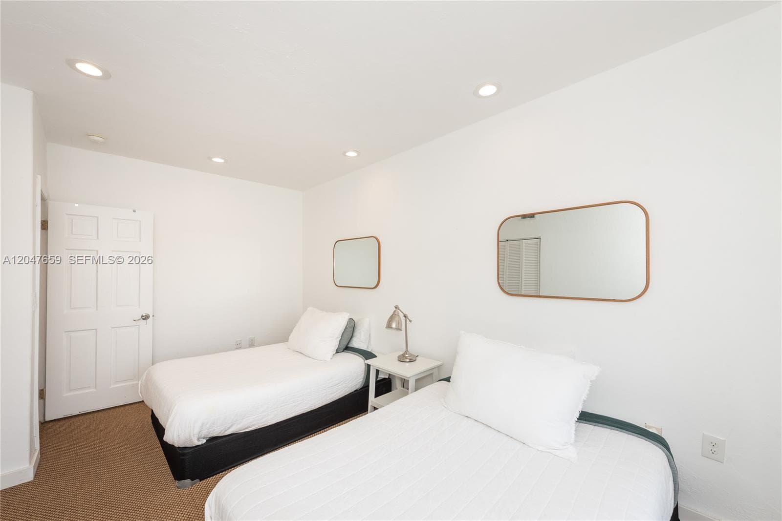 BEACH CLUB APTS CONDO · #10 in Bal Harbour - Photo 19