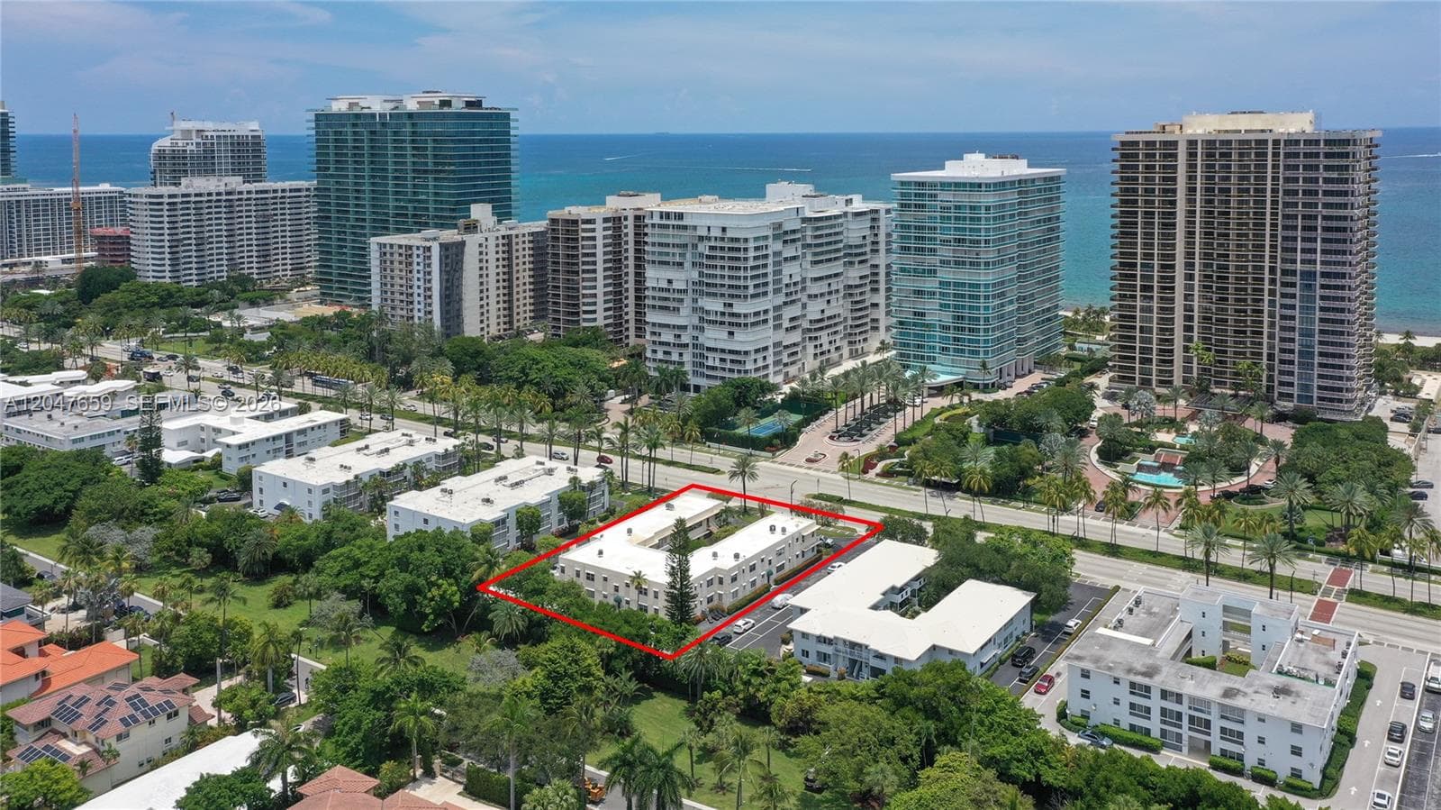BEACH CLUB APTS CONDO · #10 in Bal Harbour - Photo 31
