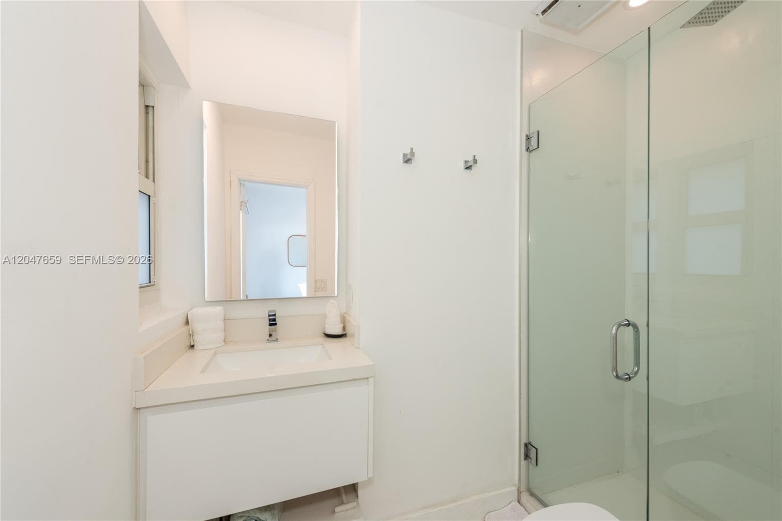 BEACH CLUB APTS CONDO · #10 in Bal Harbour - Photo 21