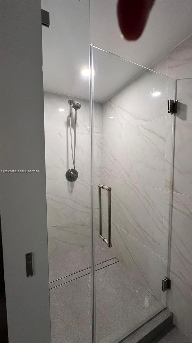 OCEAN POINT CONDO · #525 in Miami Beach - Photo 12