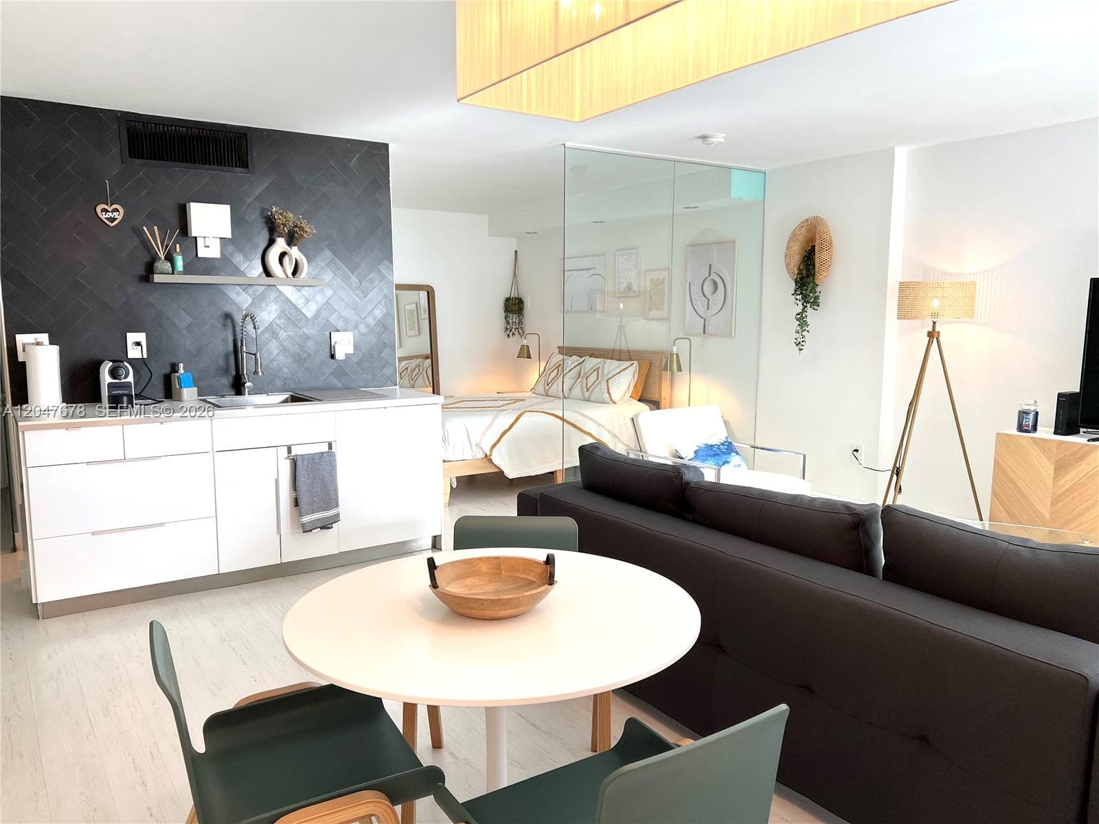 OCEAN POINT CONDO · #525 in Miami Beach - Photo 7