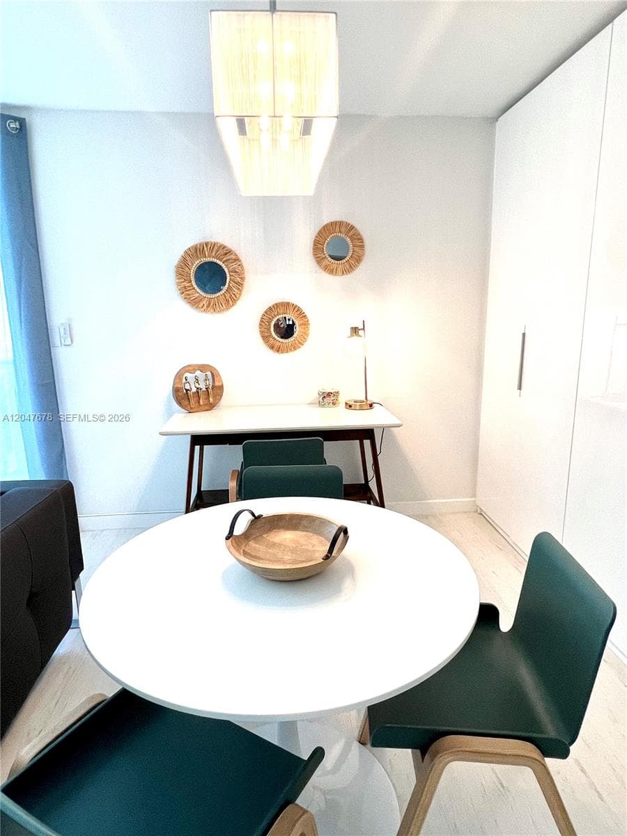 OCEAN POINT CONDO · #525 in Miami Beach - Photo 8