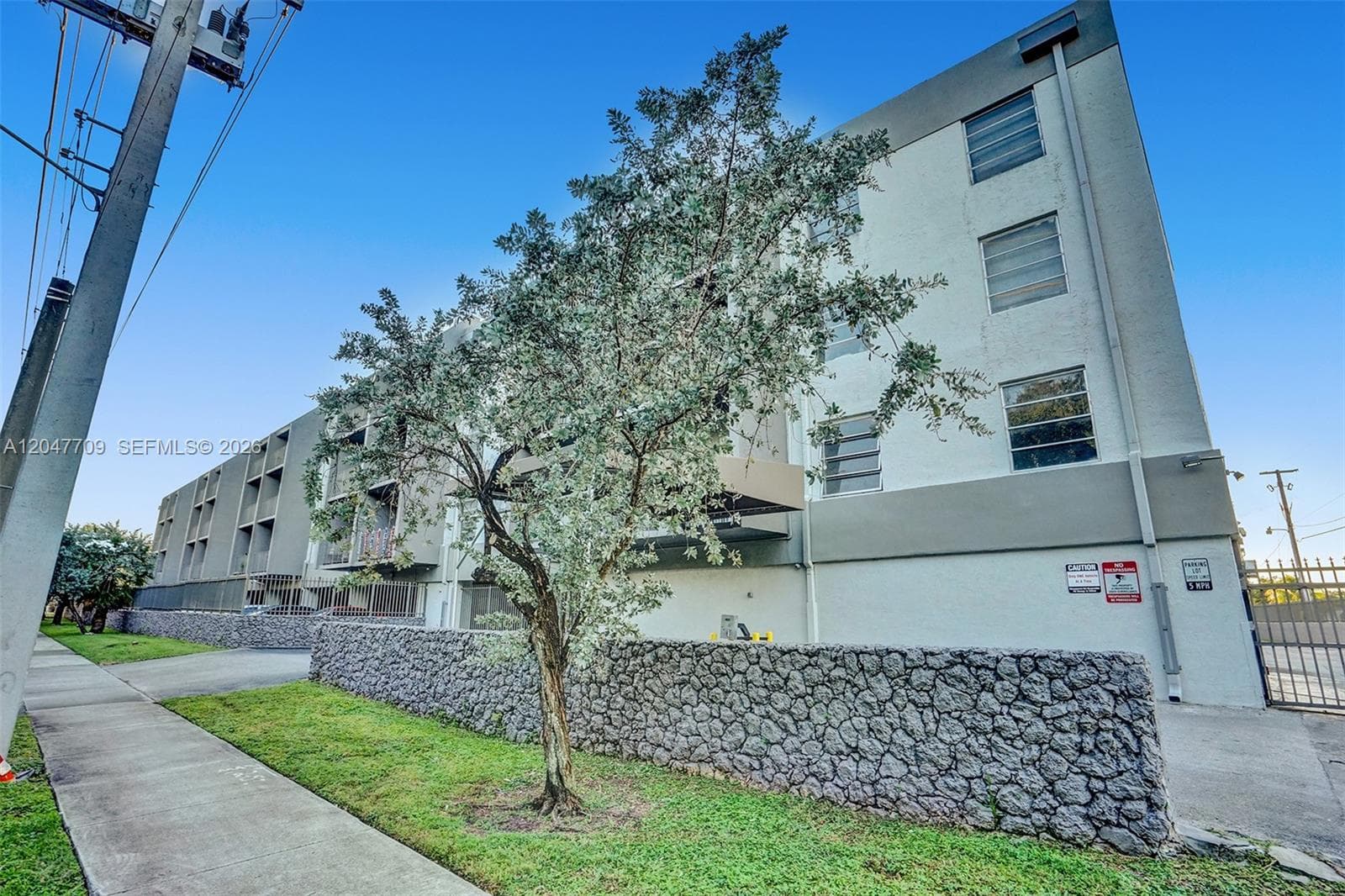 1595 Ne 135th St · #241 in North Miami - Photo 6