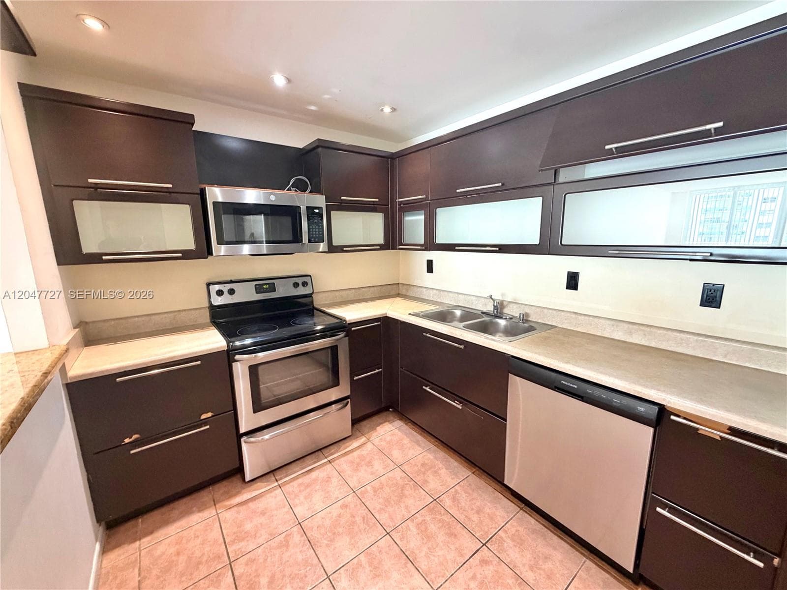 OCEANVIEW · #1001 in Sunny Isles Beach - Photo 5