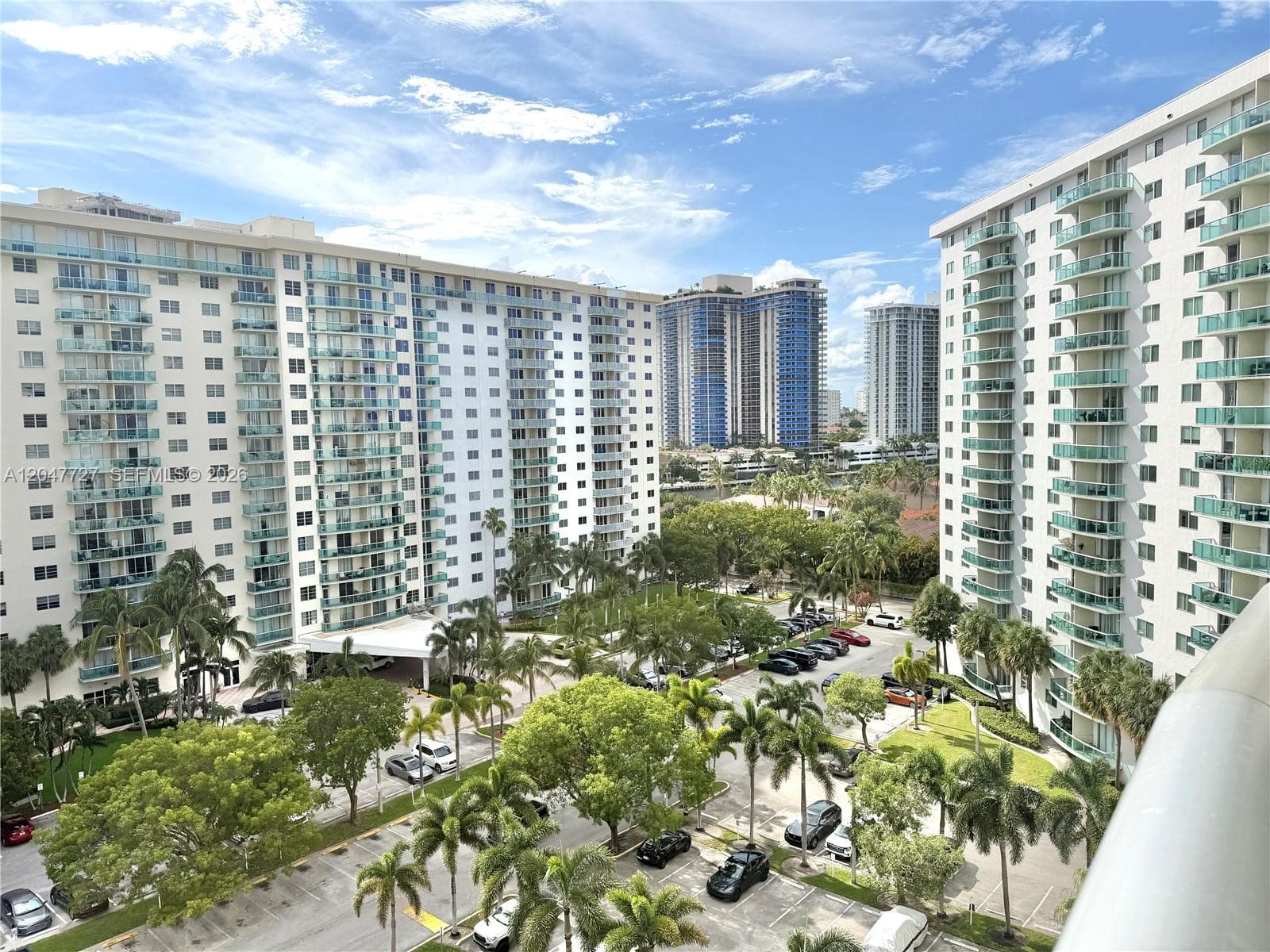 OCEANVIEW · #1001 in Sunny Isles Beach - Photo 11