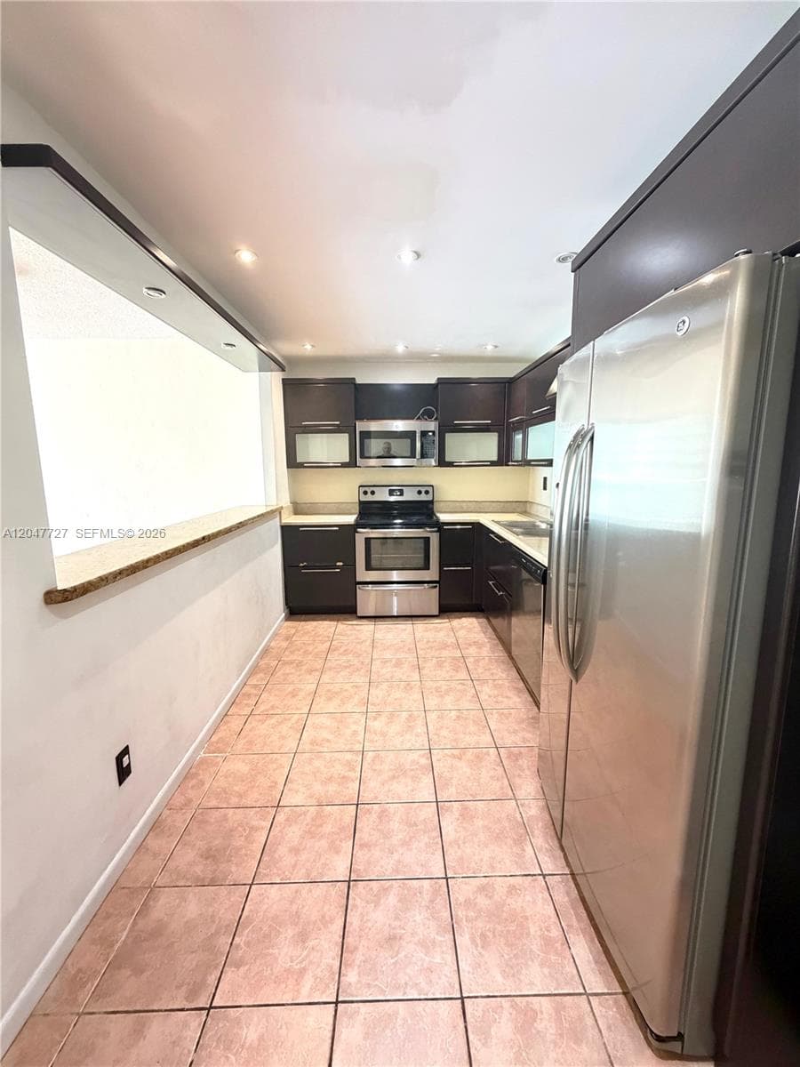 OCEANVIEW · #1001 in Sunny Isles Beach - Photo 8