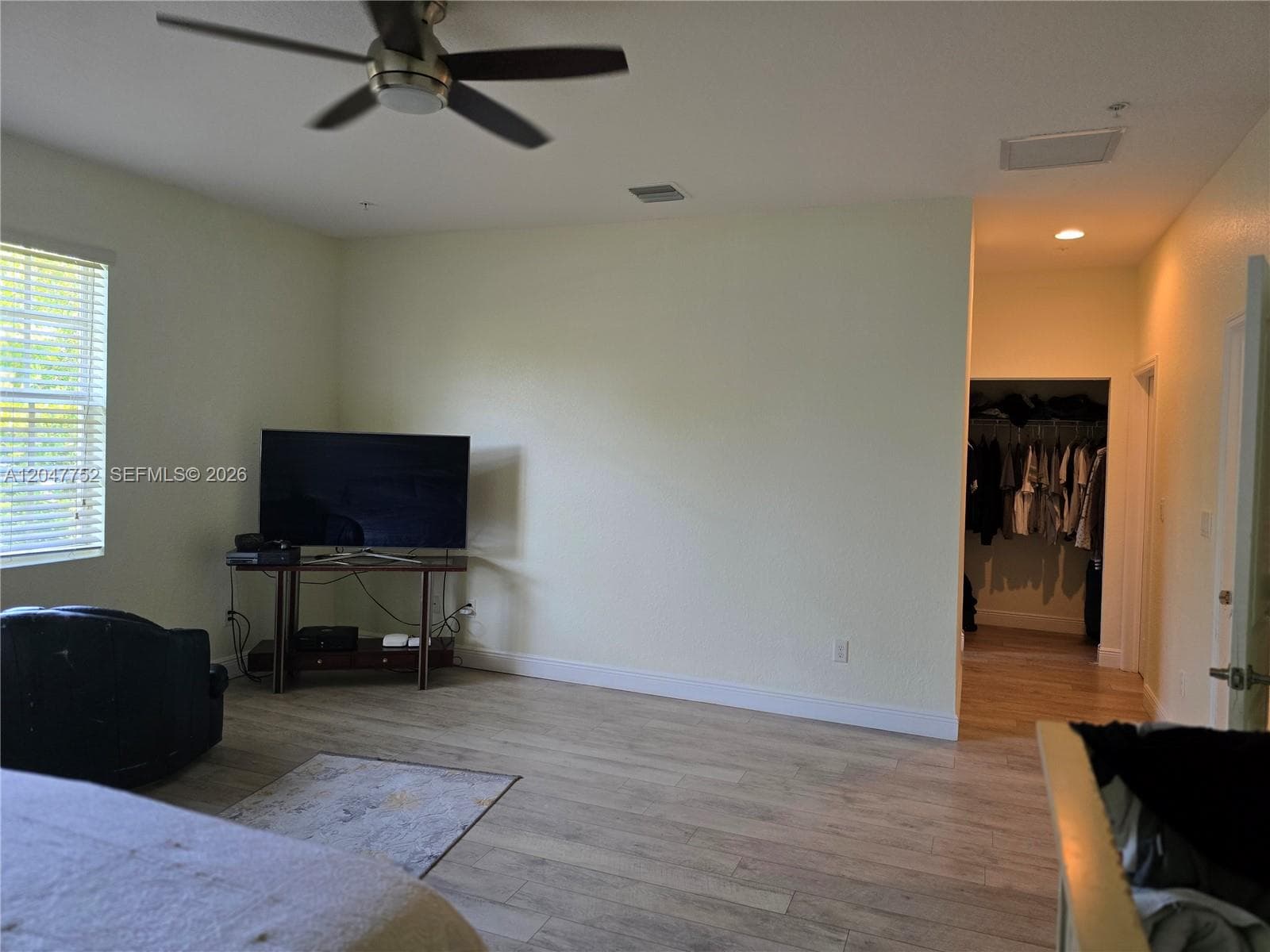 146 SW 7th Ct photo 18